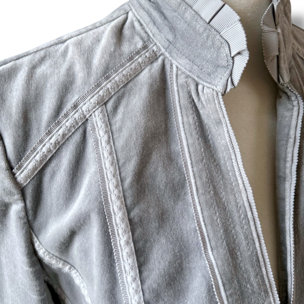 White House Black Market Grey Velvet Ribbon Trim Blazer, Jacket, Women’s 4 - Picture 6 of 13